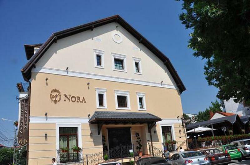 Pensiunea Nora Timişoara Buitenkant foto